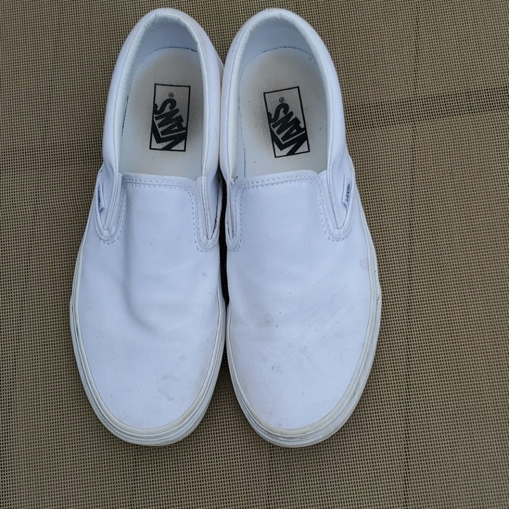 Vans 8.5 men/10 women
